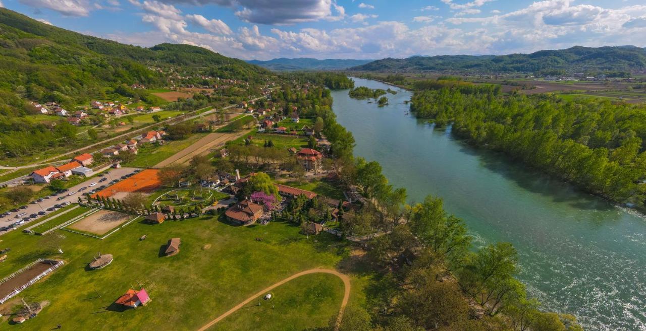 B&B Etno Village Suncana Reka Banja Koviljača Exterior foto